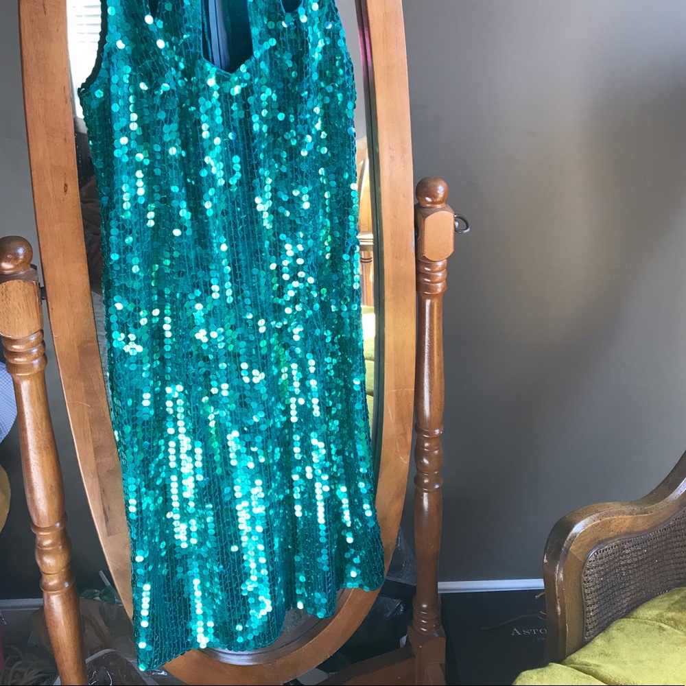 Vintage Niteline by Della Roufogali green dress